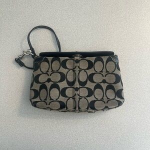 Coach Black and Gray Signature Shoulder Bag